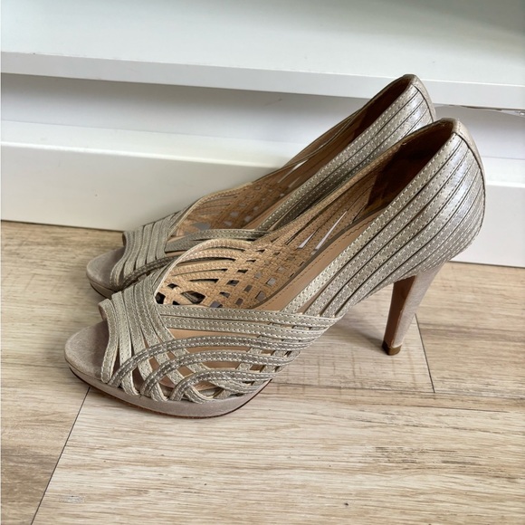 Authentic Prada gray Leather Strappy Open Toe Platform Pumps Size 37.5 - Picture 4 of 9